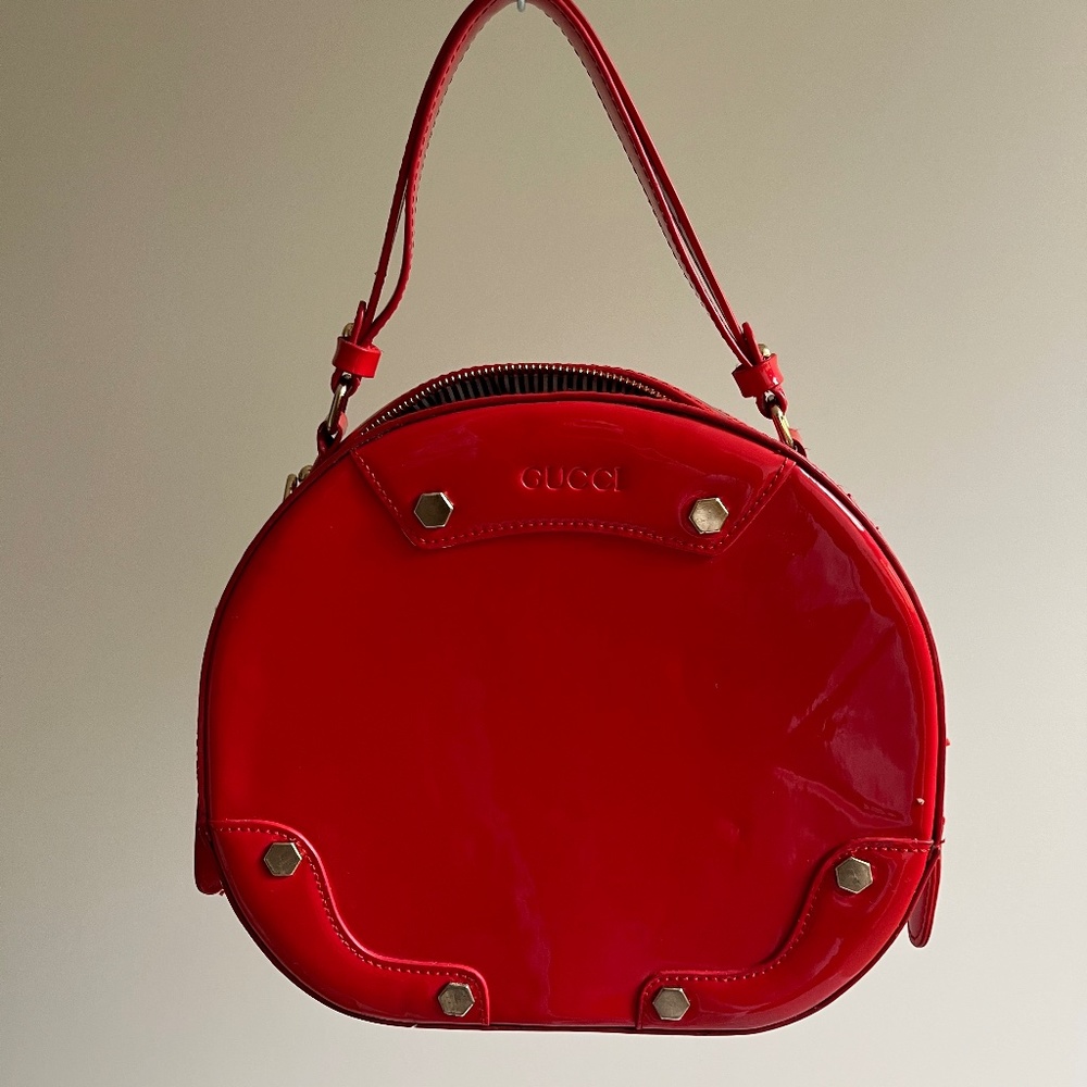 GUCCI red round statement handbag